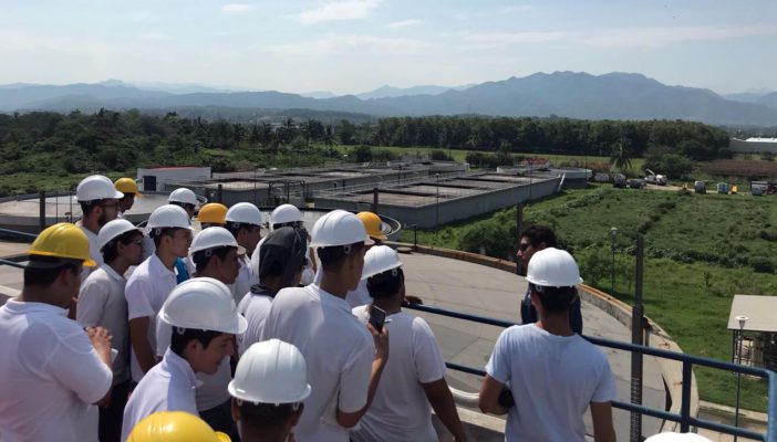 Estudiantes de la UTBB conocen proceso de saneamiento del agua en Puerto Vallarta