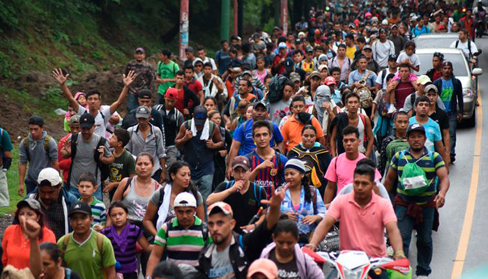 Podría crearse un puente aéreo para migrantes, México-Canadá