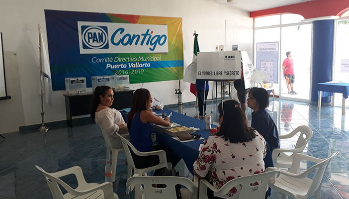 Desairan panistas vallartenses votación interna, acude sólo el 39% del padrón local