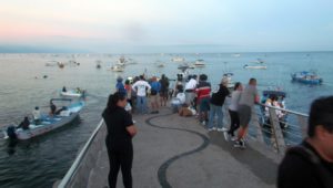 Arranca 11º Torneo de Pesca de Playa Los Muertos con 107 embarcaciones
