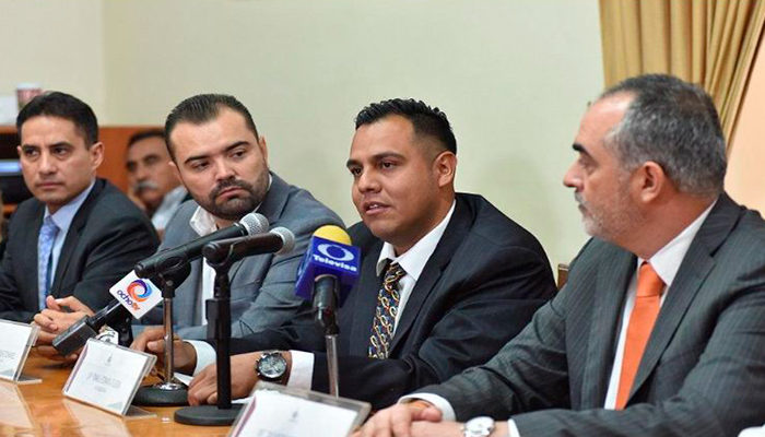 Diputado abandona Morena y se suma a Movimiento Ciudadano