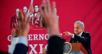 Andrés Manuel reitera que no renunciará a su salario