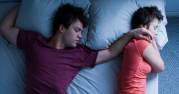 Estudio revela que dormir horas de más causa enfermedad cardiovascular