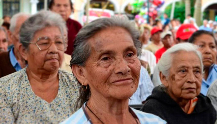 Andrés Manuel confirma doble pensión para adultos mayores