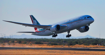 Avión presidencial parte hacia California para ser resguardado