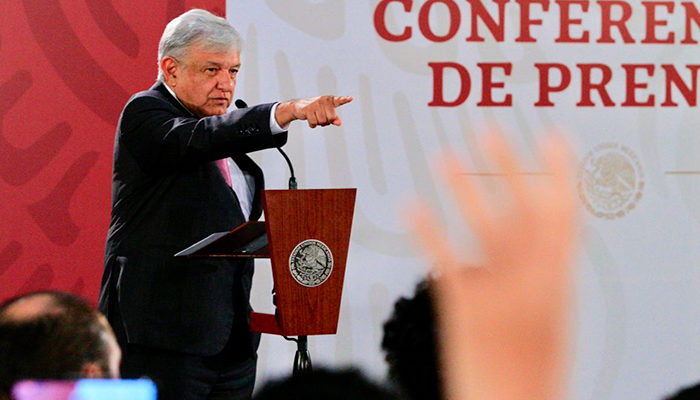 Andrés Manuel dice que aceptar un salario de 600,000 pesos es corrupción