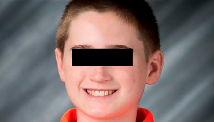 Muere congelado; huyó de su casa por que sus padres le quitaron el móvil