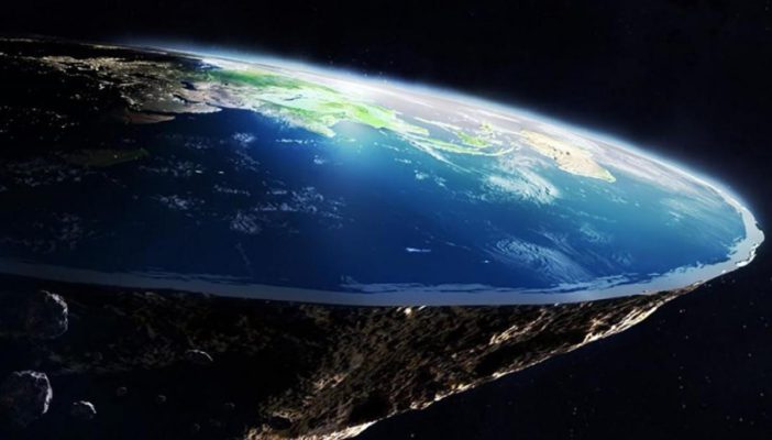 Creyentes de que la Tierra es plana, buscan llegar al fin del mundo en crucero