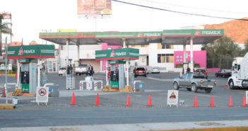 Aumenta el número de gasolineras sin combustible en Tepic