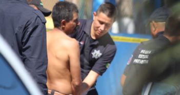 Se atrincheró en colegio y mantuvo rehenes por 2 horas