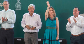 Andrés Manuel busca plan para promover la lectura en México