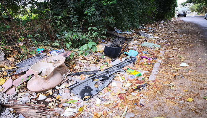 Basurero clandestino en el Pitillal; todos lo ven menos el gobierno de Dávalos 2 Basurero clandestino en el Pitillal; todos lo ven menos el gobierno de Dávalos