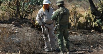 Desalojan 200 personas por fuga de ducto en EdoMex