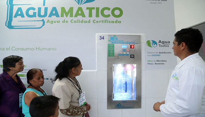 "Dejé de usar los aguamáticos porque el agua huele mal", denuncia ciudadana vallartense