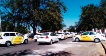 Nueva protesta de taxistas contra la operación de Uber en Guadalajara