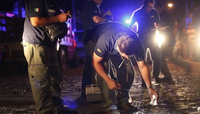 Agreden a chofer de plataforma de taxis; muere en puesto de socorros
