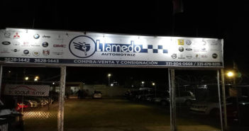 Roban 7 camionetas de agencia en Zapopan