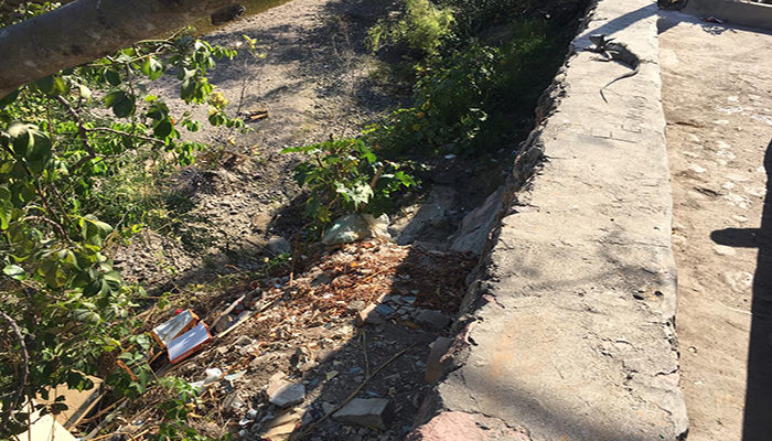 Convierten rivera del Río Pitillal en basurero clandestino