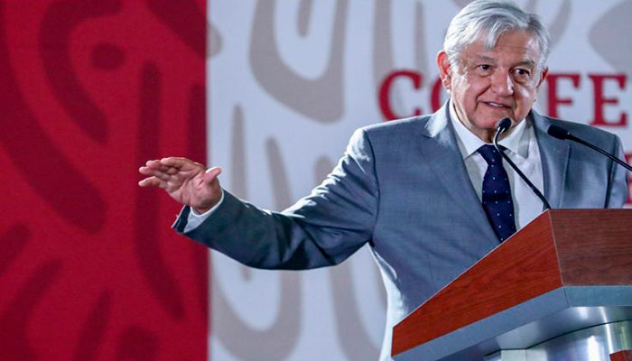 El presidente de México aseguró que premiará a los pueblos más limpios