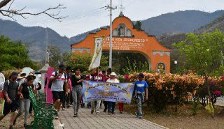 Puerto Vallarta con saldo blanco en puente vacacional