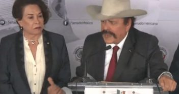 Senadora de Morena llama "retrasados mentales" a reporteros