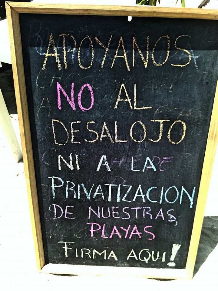 Realizan colecta de firmas en Mismaloya para el 'No desalojo'