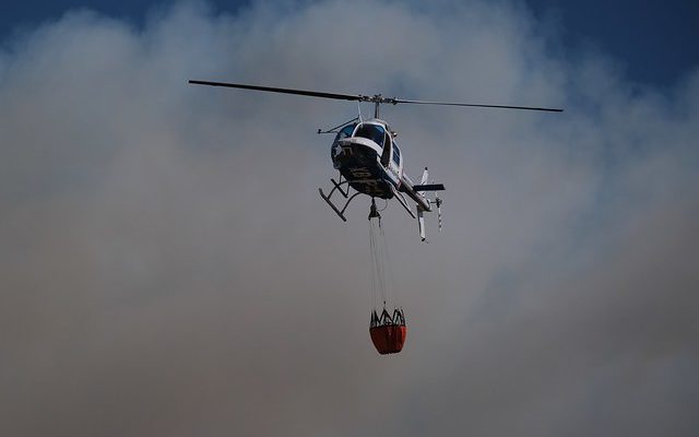 Combatientes logran contener incendio en La Primavera