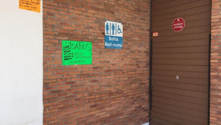 Falta de sanitarios, el eterno problema de las playas 'certificadas'