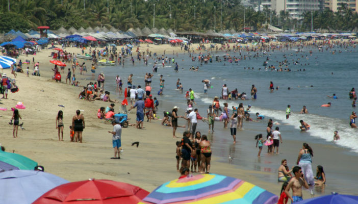 Confirman a Sayulita en el Top-3 de playas contaminadas del país