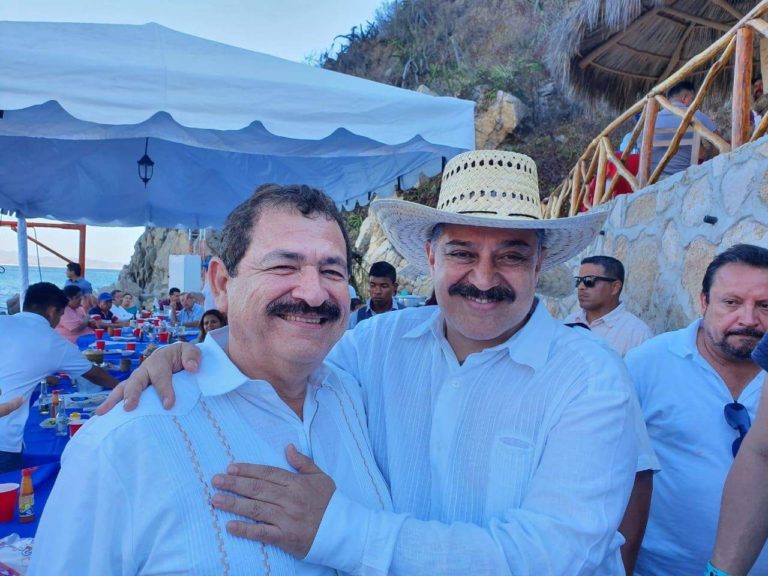 Se 'destapan' los aspirantes a morenos gracias a los ostiones