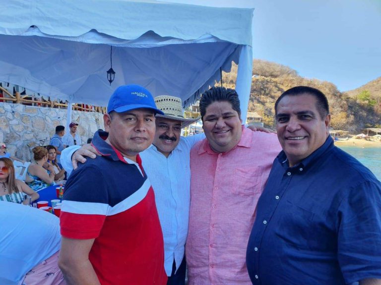 Se 'destapan' los aspirantes a morenos gracias a los ostiones