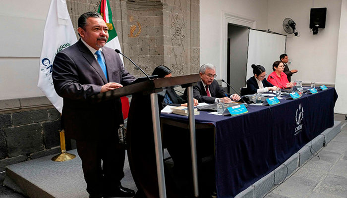 21.3 Millones de personas en México sufren un rezago educativo
