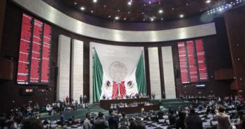 Aprueban diputados 'en fast track' reforma laboral