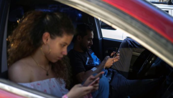 Mexicanos pagan el segundo internet móvil más caro de Latinoamérica