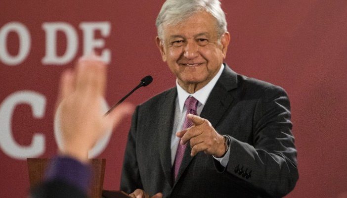 Andrés Manuel promete internet gratis en todo México
