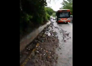 Ingreso al túnel se cae a pedazos y municipio no gestiona mantenimiento