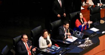 Comisiones del Senado aprueban dictamen de la reforma educativa; va al Pleno
