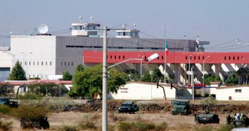 Dos presos se fugan de la penal en Jalisco, uno es presunto homicida