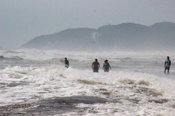 Emiten cuerpos de PC alerta por fenómeno de mar de fondo