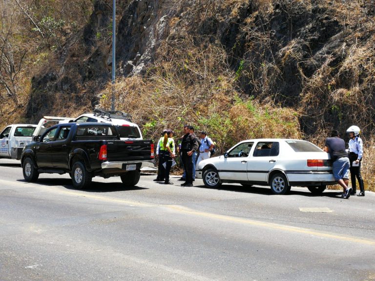 El lento actuar del presidente y la caída de su capital político 3 El lento actuar del presidente y la caída de su capital político