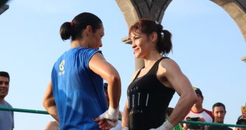 Entrena al aire libre Jackie Nava a días de su función en PV