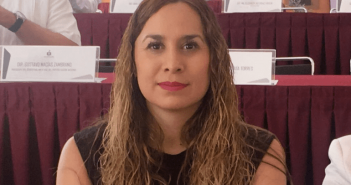 Investigan omisión de diputada de Morena ligada a farmacéutica de Carlos Lomelí