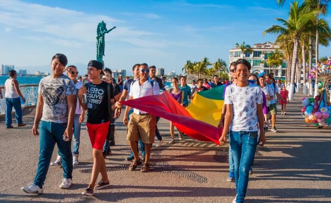 Turismo LGBT+ no dejará caer temporada en Puerto Vallarta