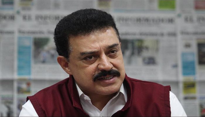 Carlos Lomelí deja su responsabilidad con la gente para seguir haciendo campaña