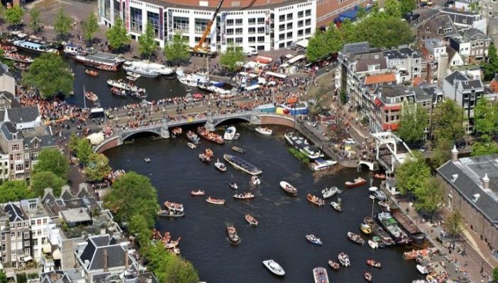 Ámsterdam ofrece casarte por un día con un holandés