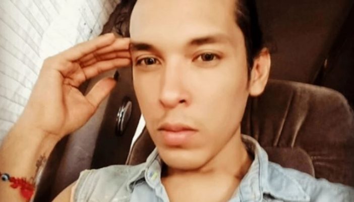 "Yo no llevo jotos": Conductor de Uber niega servicio a usuario vestido de drag