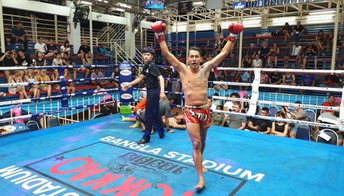 Se corona 'El Rayo' en Tailandia, es campeón mundial en Muay Thai