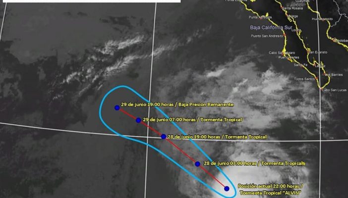 'Alvin' ya es huracán, pero se aleja de las costas de Puerto Vallarta