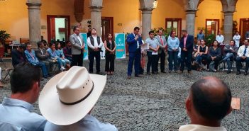 Productores de Jalisco advierten crisis del sector lechero