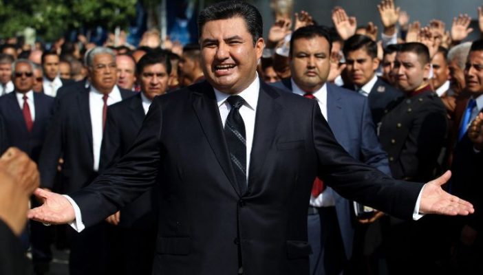 ¿Quiénes son los políticos que participaron en homenajes a Naasón?